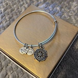 Alex and Ani boat lovers!!  Reminds me of Annapolis,MD always.